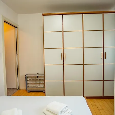 Luka Apartman Fiume