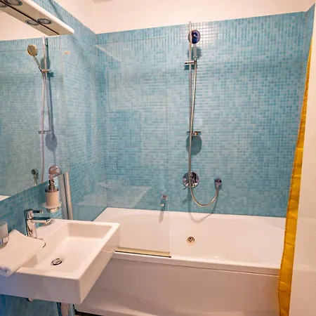 Apartment Luka Rijeka